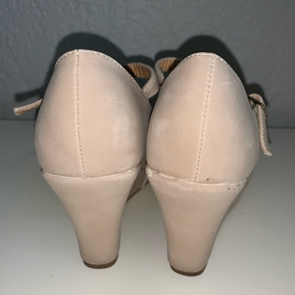 Wedges - Picture 6 of 6